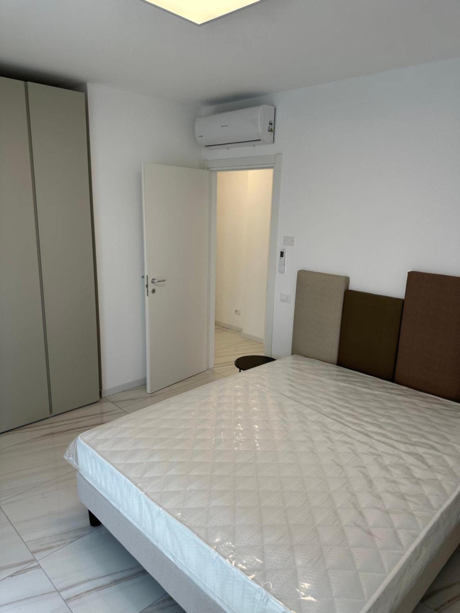 Beach Palace With Small Swimming Pool, Private Beach, Parking ليدو دي يسولو المظهر الخارجي الصورة